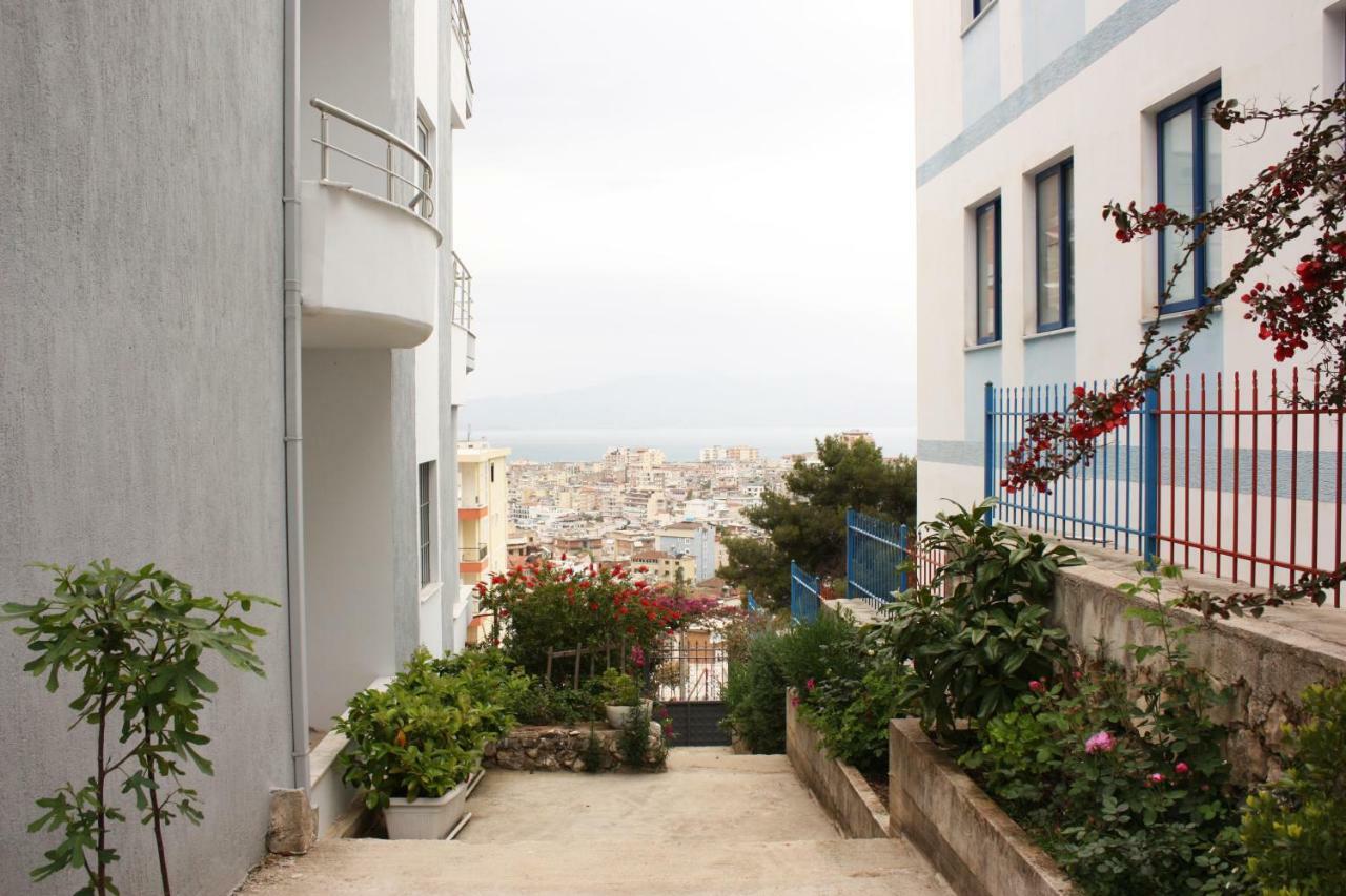 סרנדה Alexandra'S Apartments מראה חיצוני תמונה